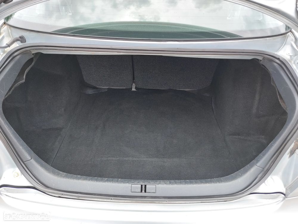 SEAT Cordoba 1.4 TDI Stylance - 23