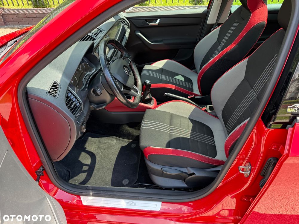 Skoda Fabia 1.0 TSI Monte Carlo - 10