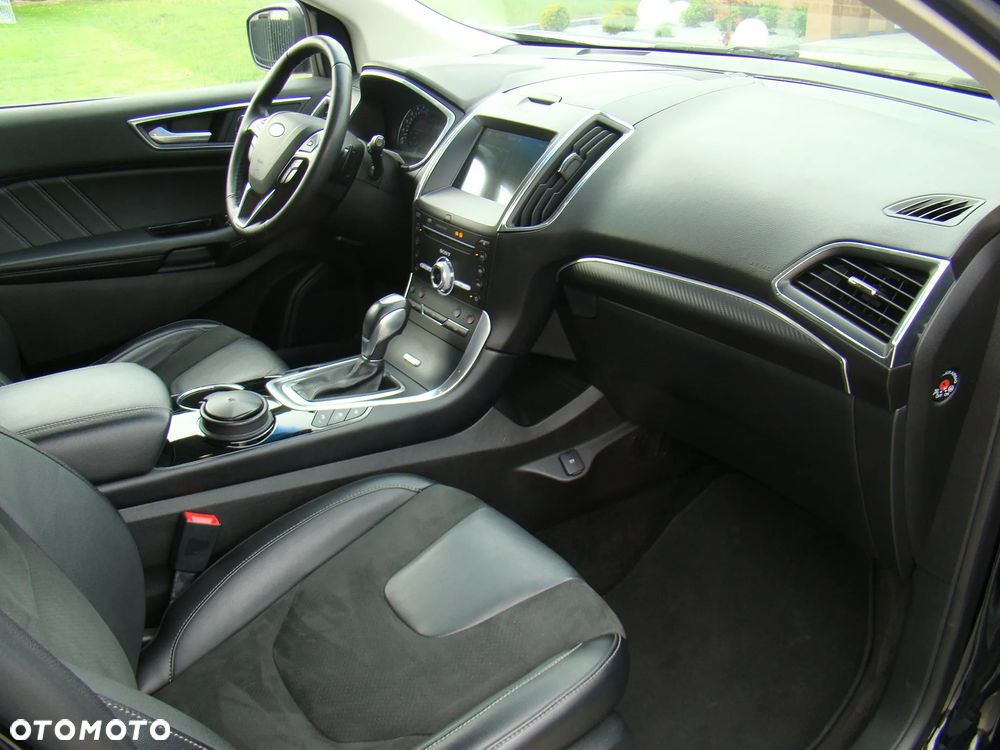 Ford Edge 2.0 TDCi Bi-Turbo 4x4 ST-LINE - 35