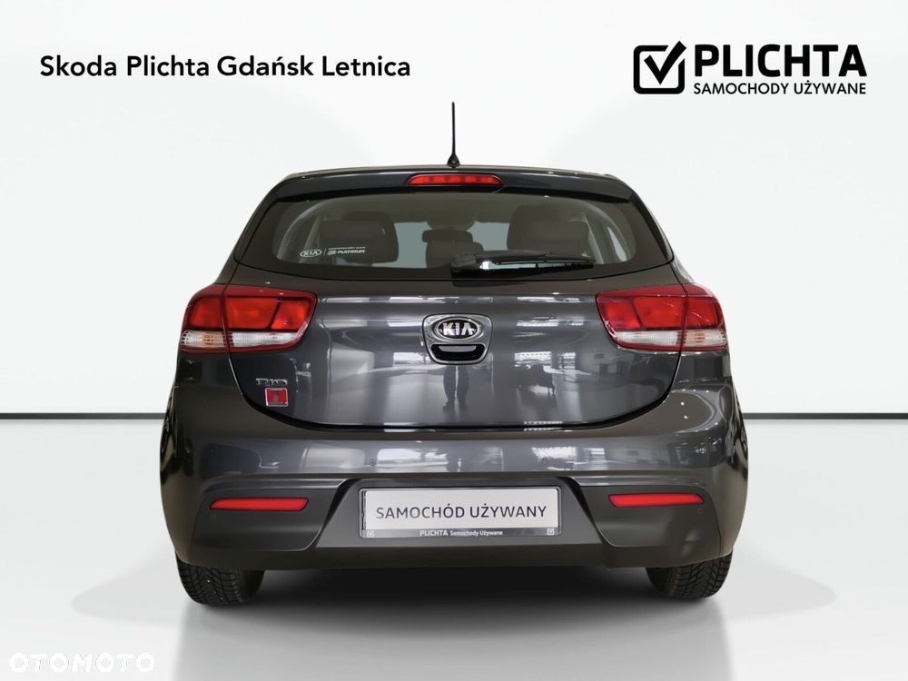 Kia Rio - 28