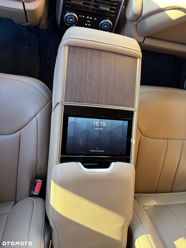 Land Rover Range Rover 4.4 V8 P535 Autobiography - 11