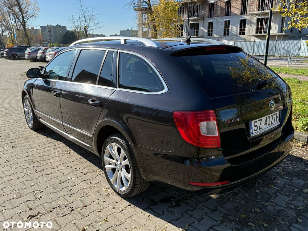 Skoda Superb 2.0 TDI 4x4 Platinum - 8