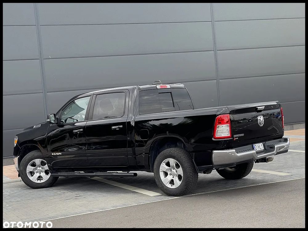 RAM 1500 - 21