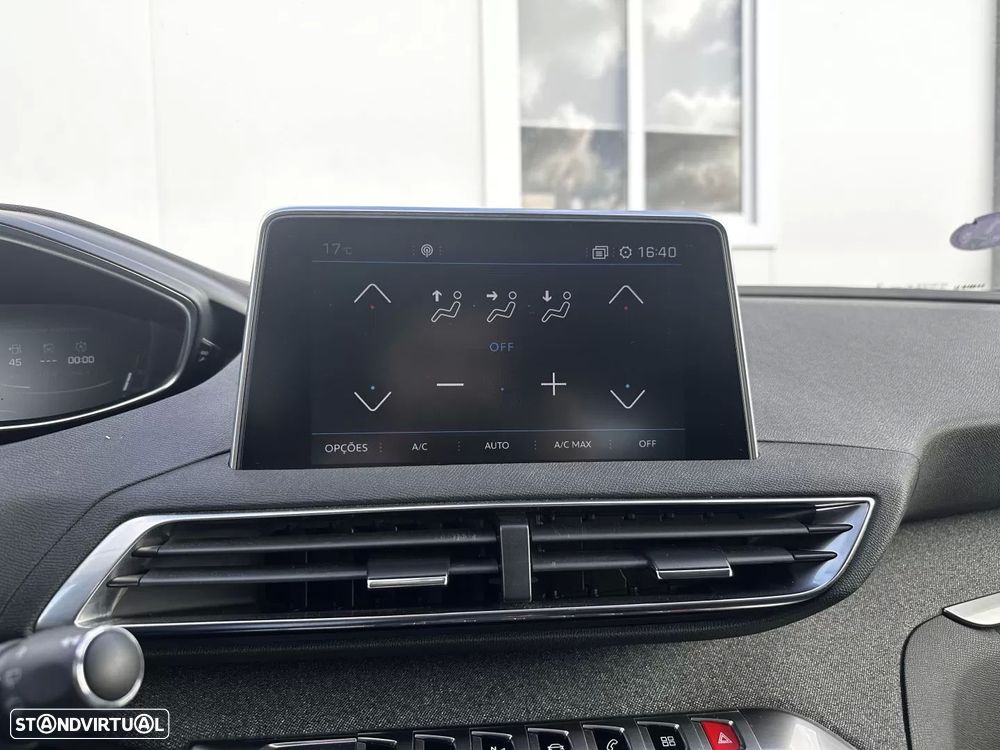 Peugeot 3008 PureTech 130 Stop & Start GPF EAT8 Allure - 17