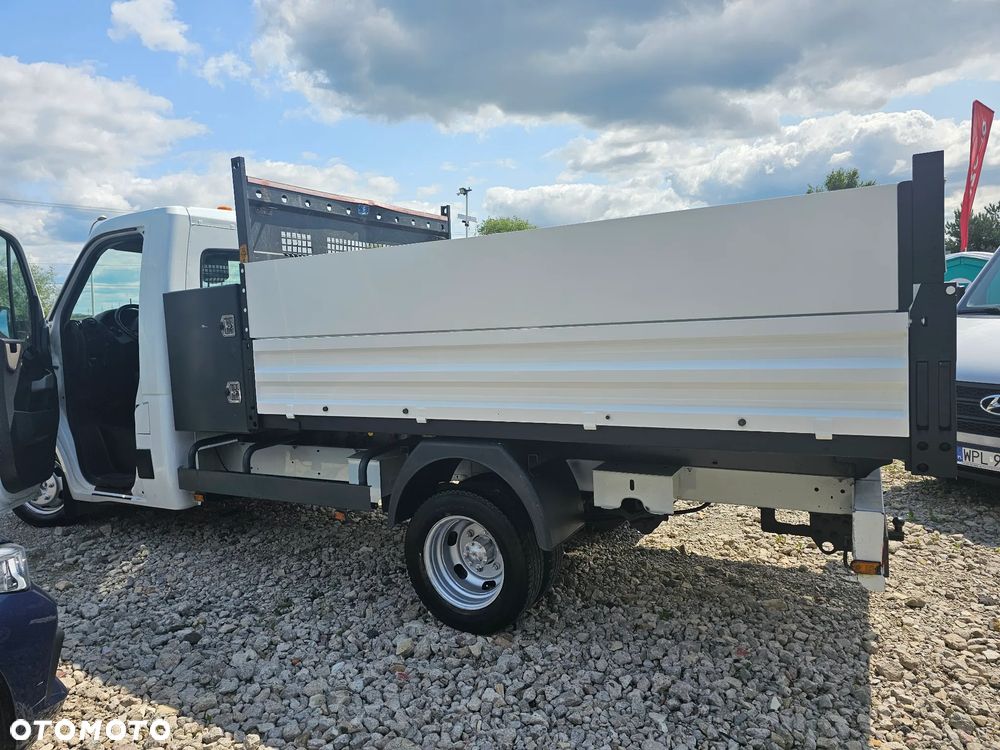 Nissan NV400 - 20
