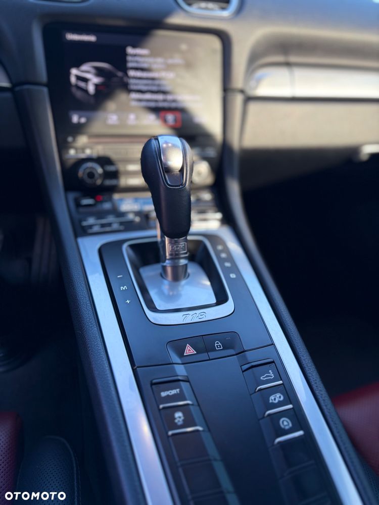 Porsche Cayman - 28