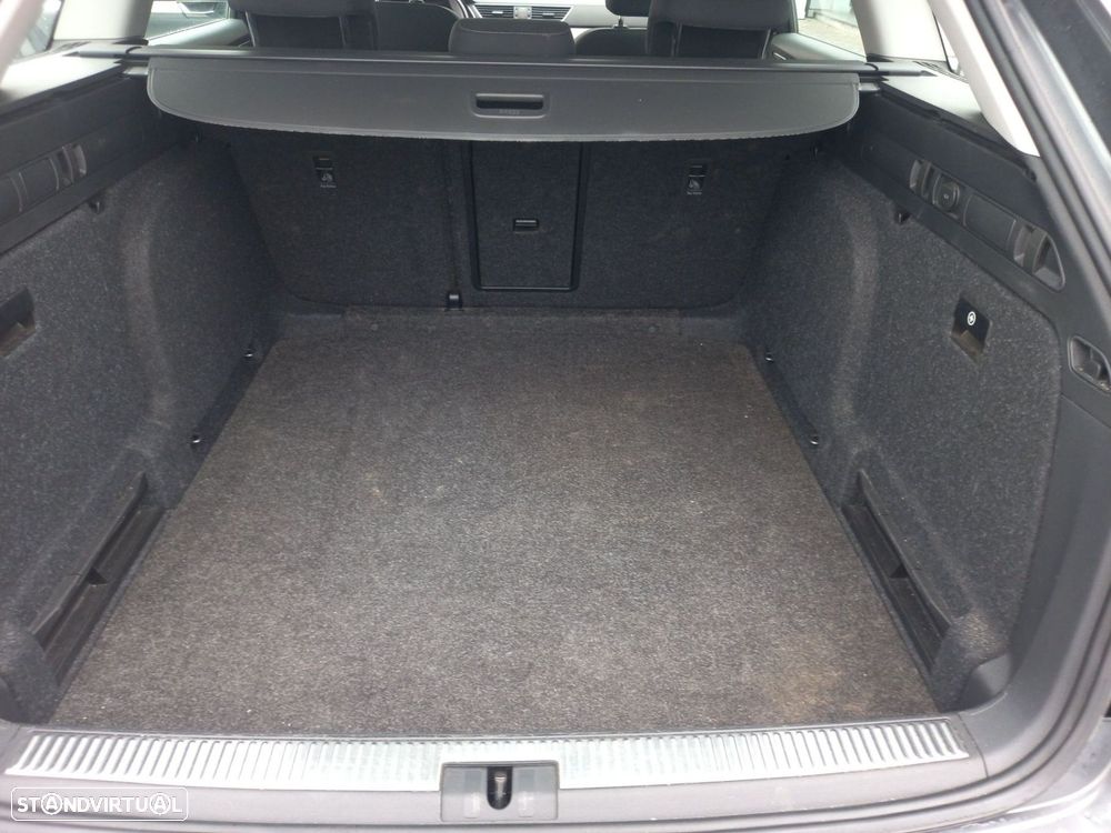 Skoda Superb Break 2.0 TDI Ambition DSG - 13