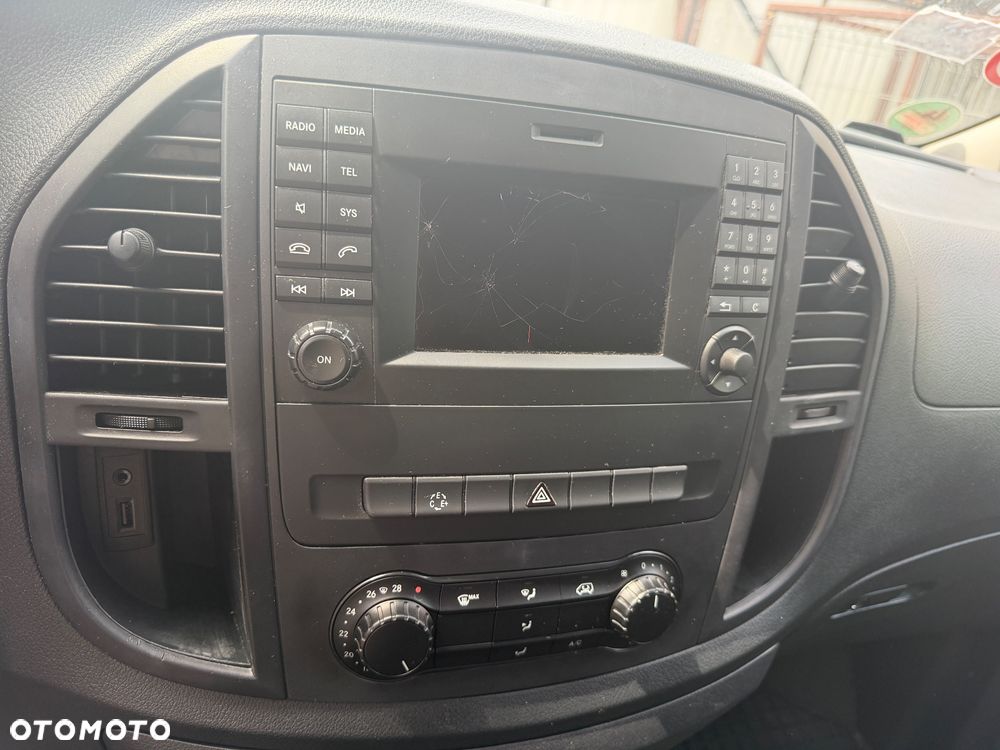 Mercedes-Benz Vito - 11