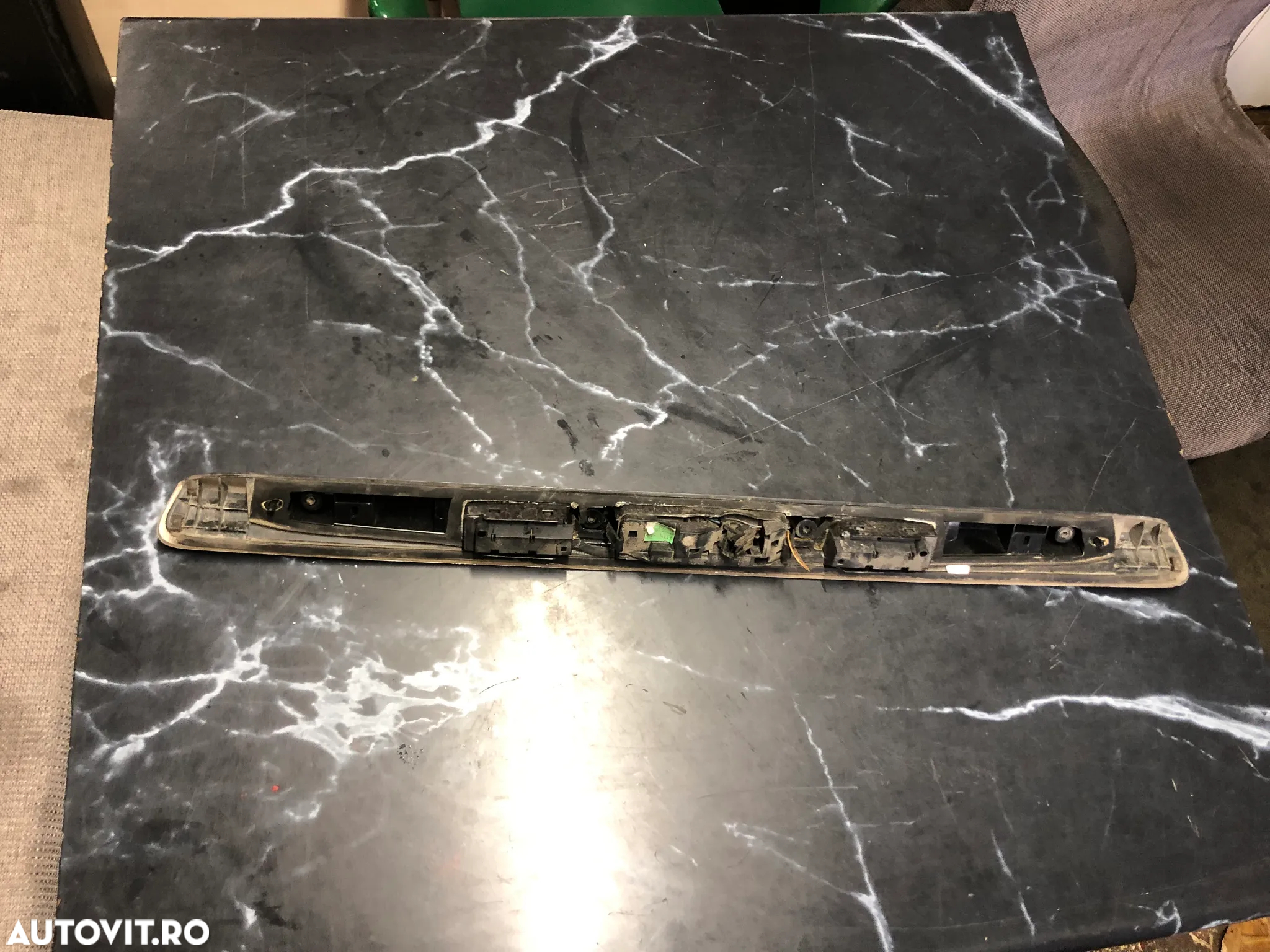 Bagheta portbagaj buton lumini chrom Mercedes Benz B Class W245 - 3