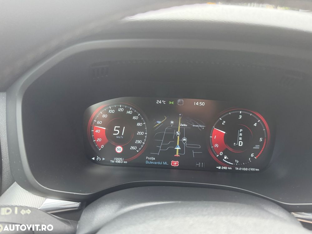 Volvo XC 60 D4 AWD R-Design - 3