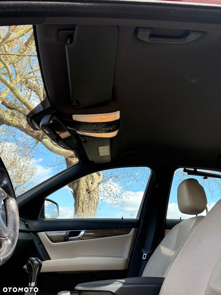 Mercedes-Benz Klasa C 220 CDI Avantgarde - 11