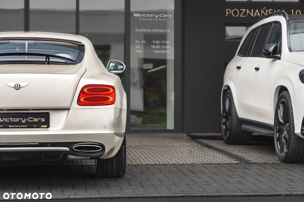 Bentley Continental GT - 16