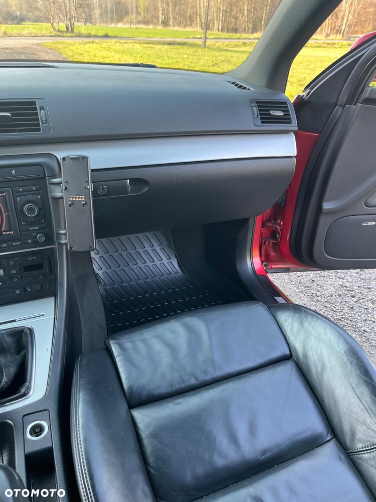 Audi A4 Avant 2.0 TDI - 19