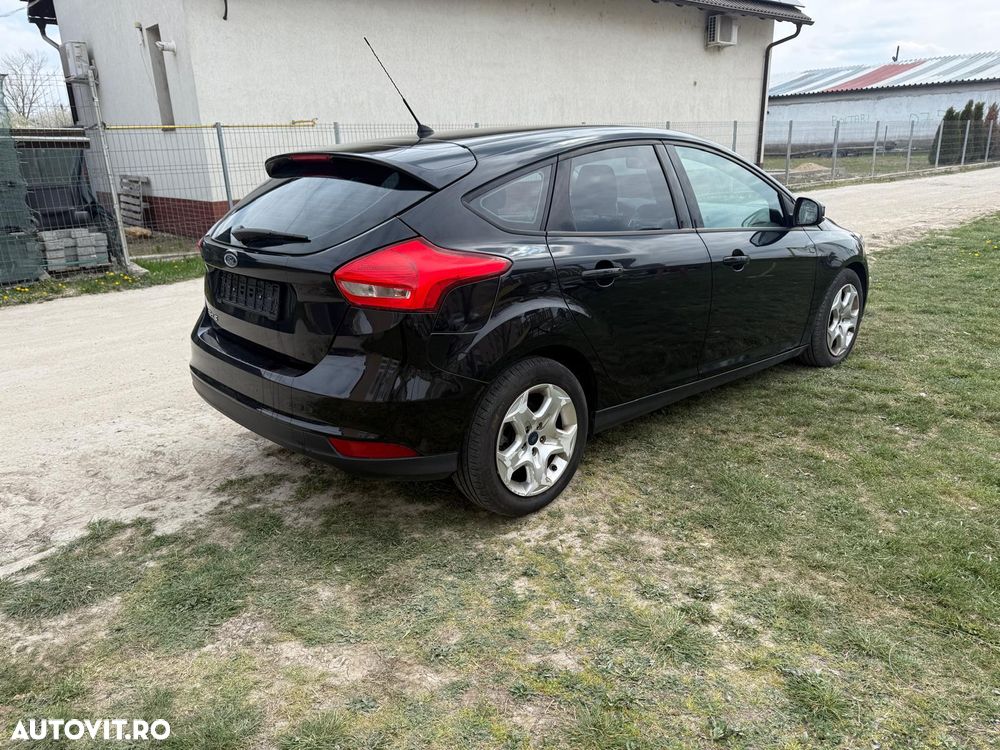 Ford Focus - 3