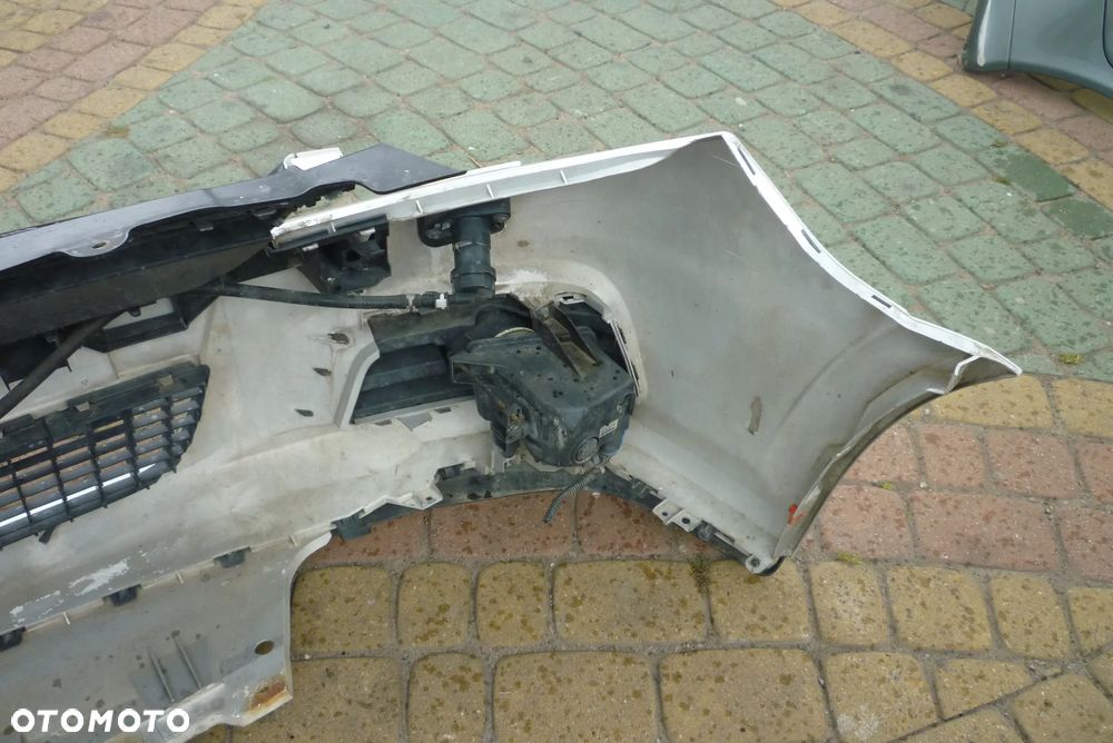 zderzak Opel Vectra C lift Z157 + spryski - 9