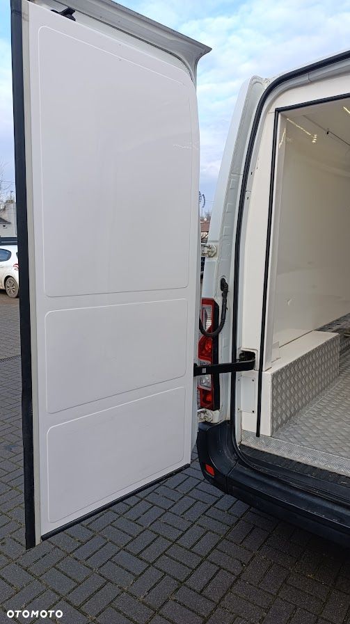 Renault Master - 15