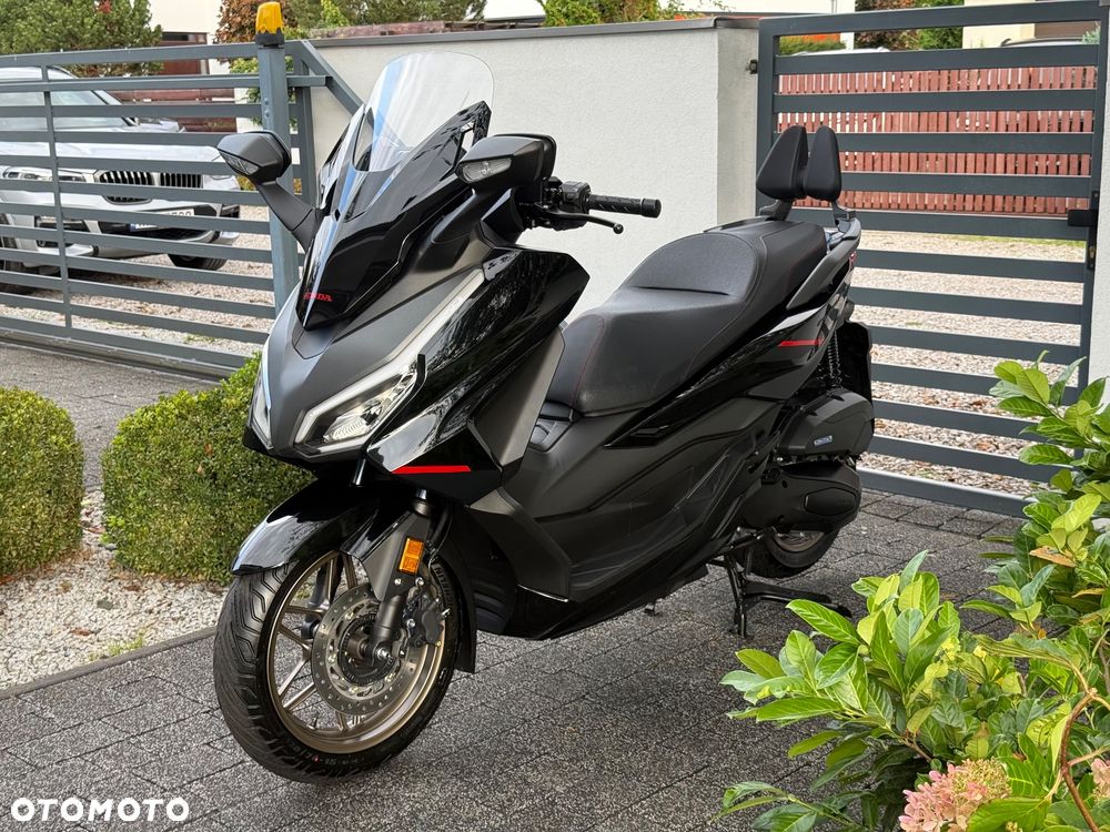 Honda NSS - 31