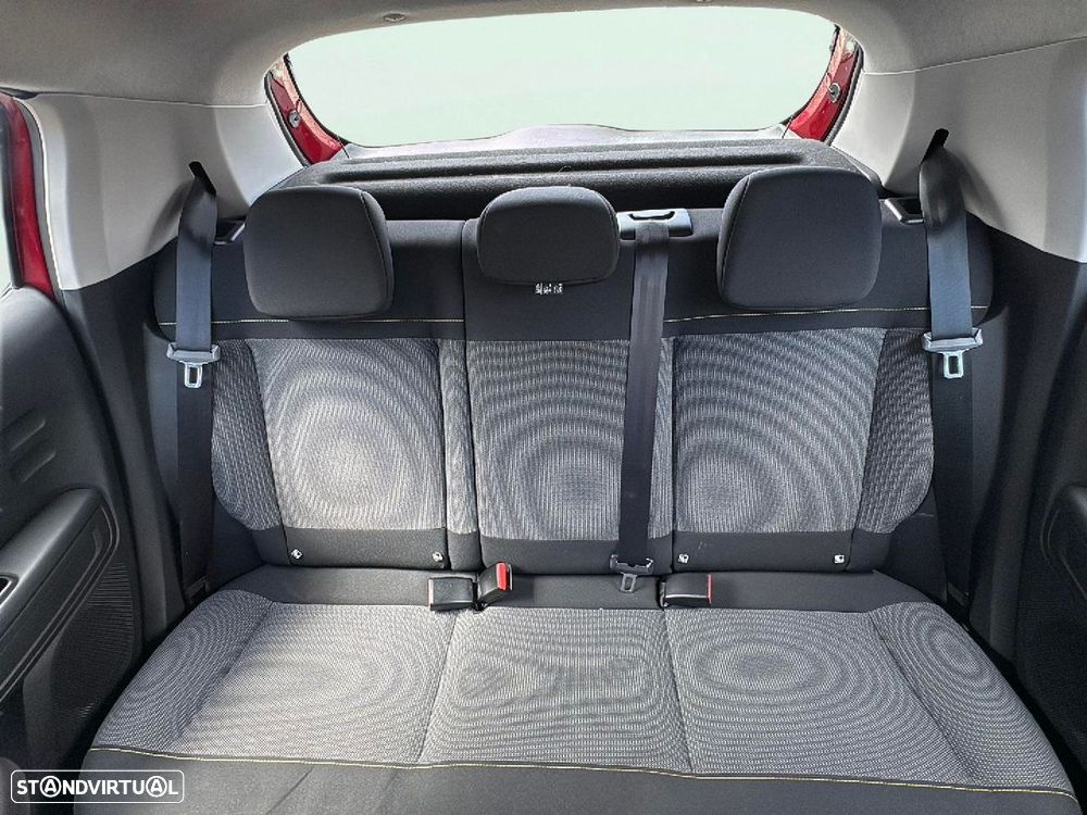 Citroën C3 1.2 PureTech Shine - 17