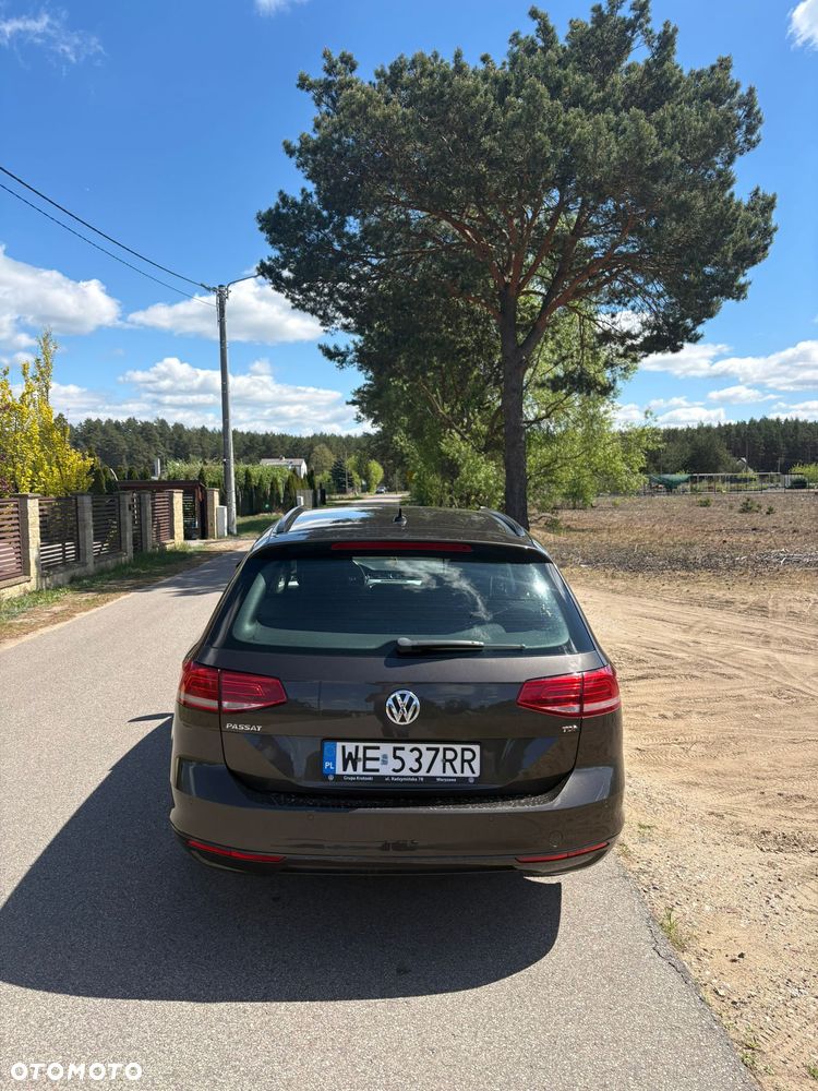 Volkswagen Passat 1.6 TDI BMT Trendline - 2