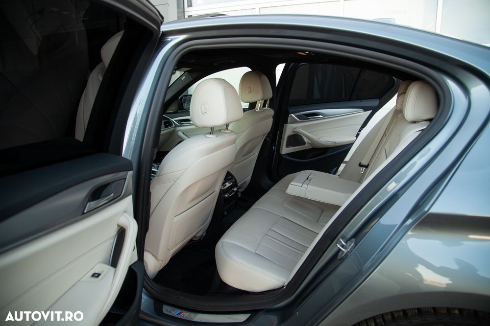 BMW Seria 5 530d Aut. M Sport Edition - 15