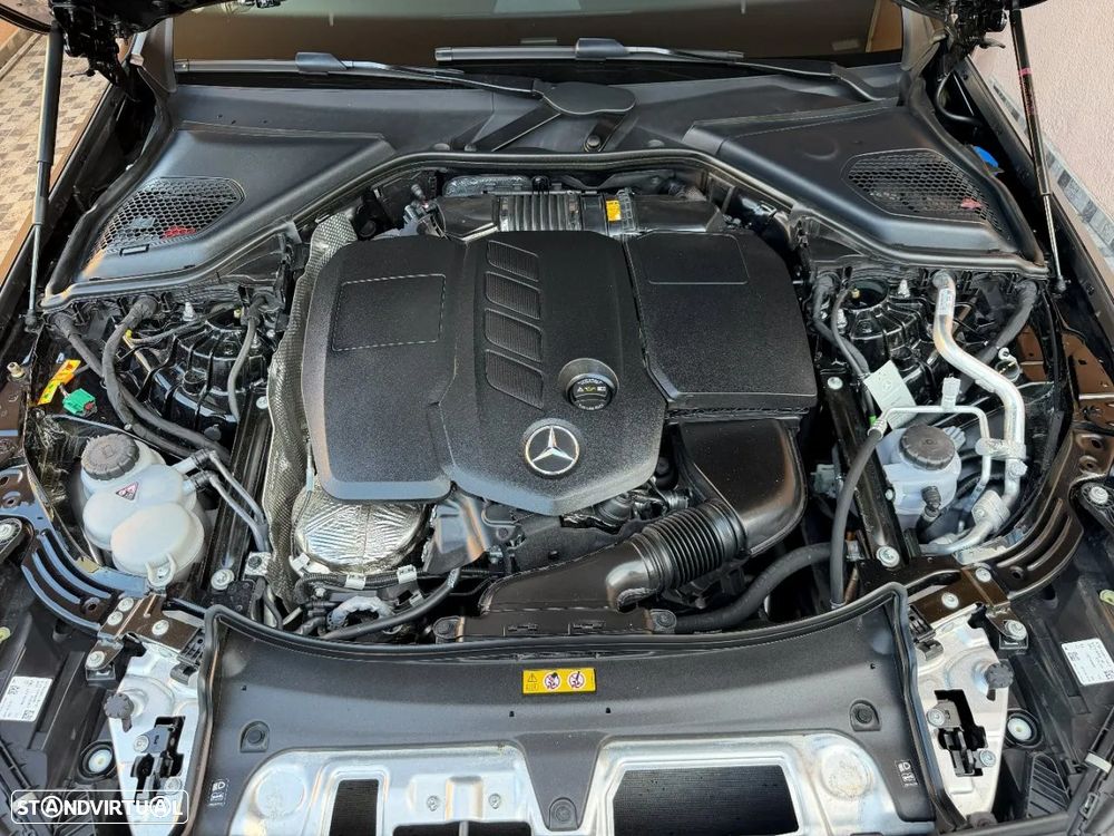 Mercedes-Benz E 300 de 4Matic All-Terrain - 38