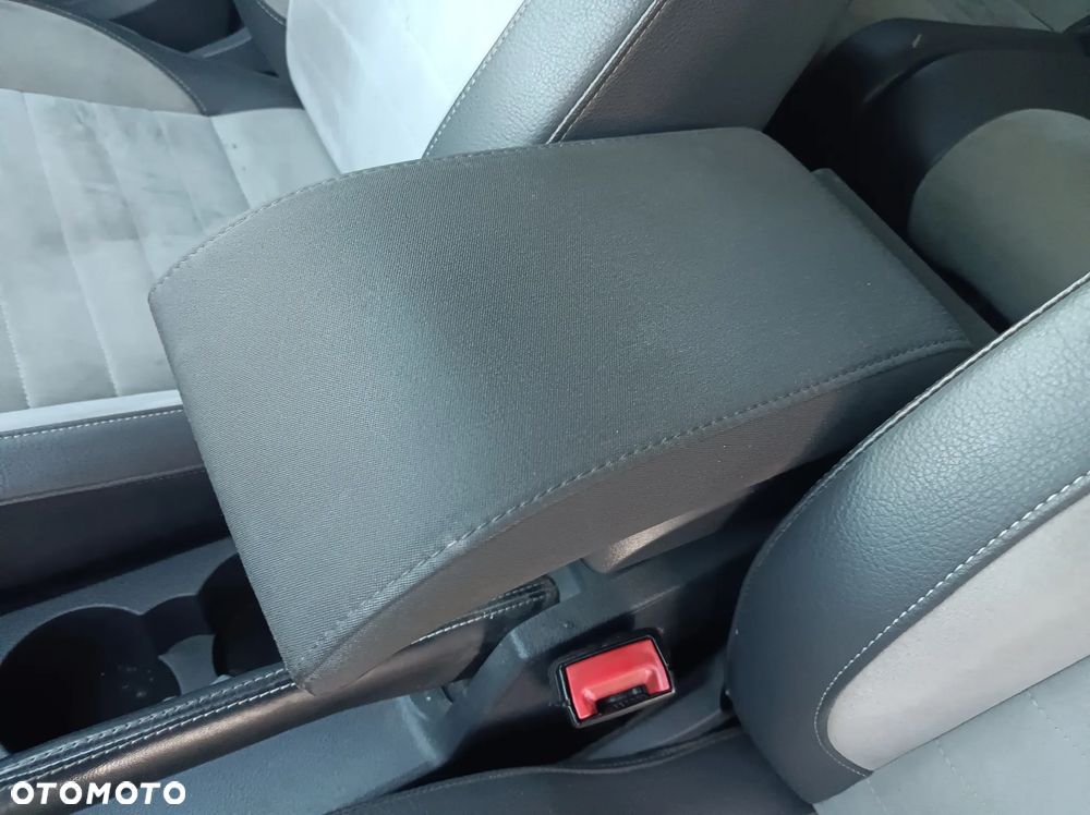 Volkswagen Caddy 1.6 TDI (5-Si.) Edition 30 - 30