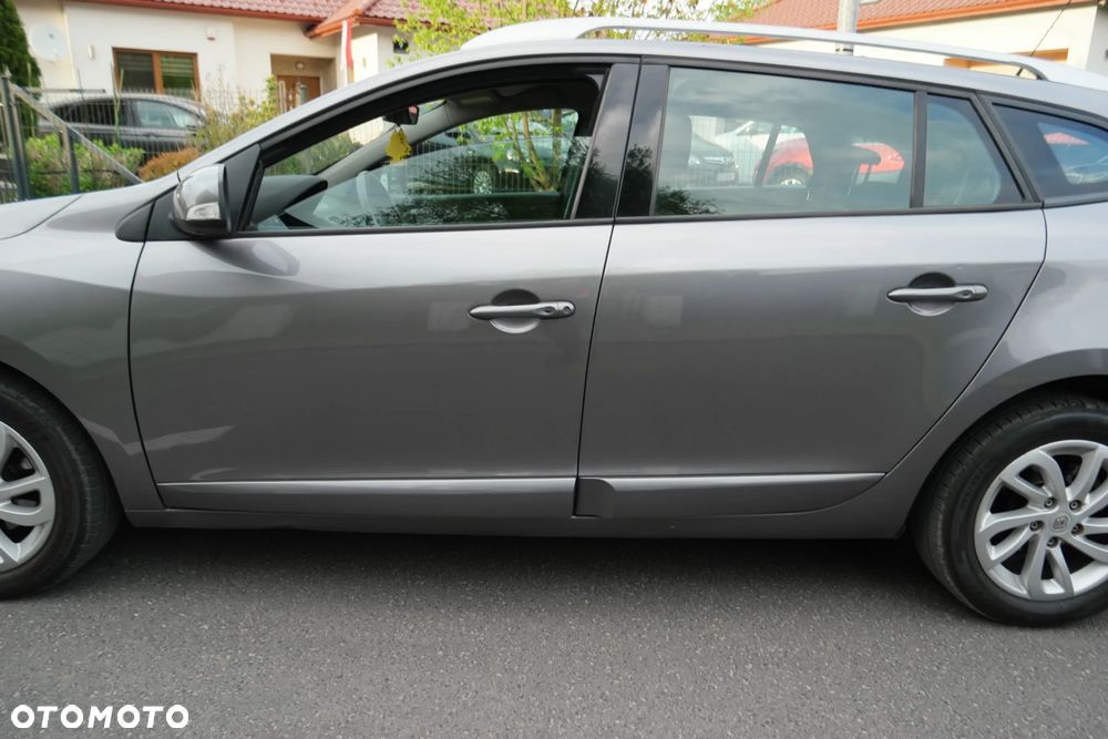 Renault Megane - 11