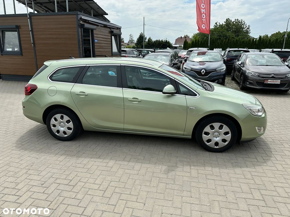 Opel Astra - 32