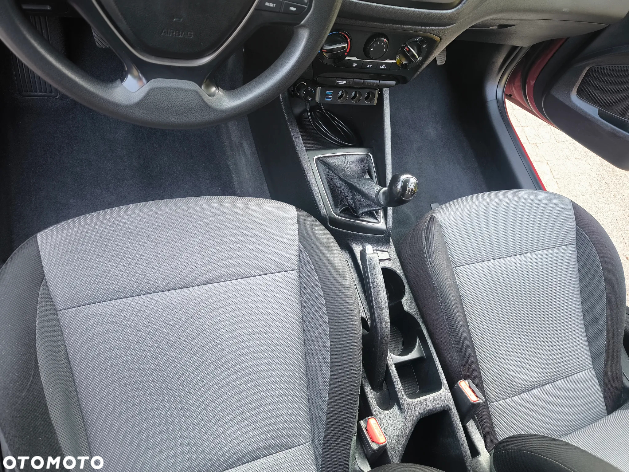 Hyundai i20 1.2 BlueDrive Classic + - 4