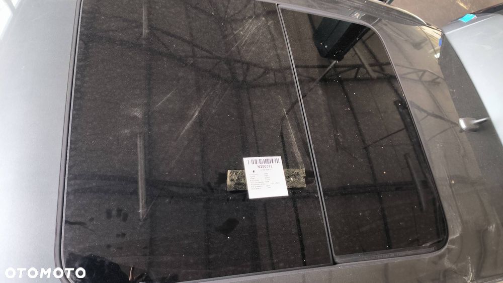 SZYBERDACH AUDI Q3 8U 8U0877049A PANORAMA - 1