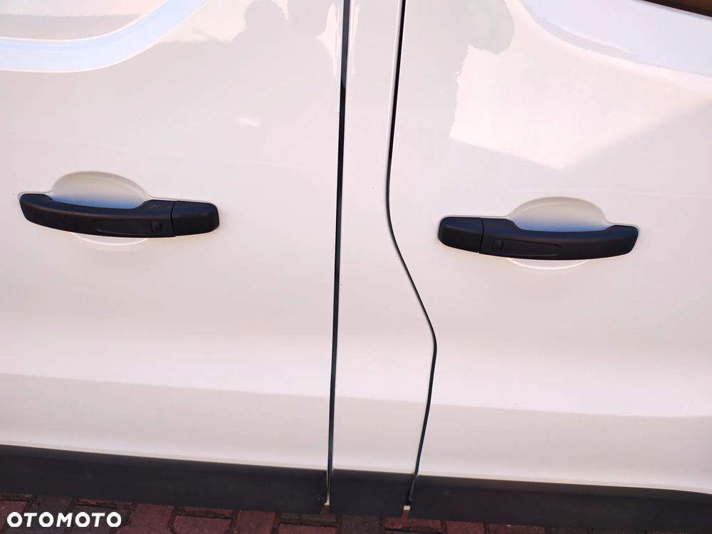 Renault Trafic - 19