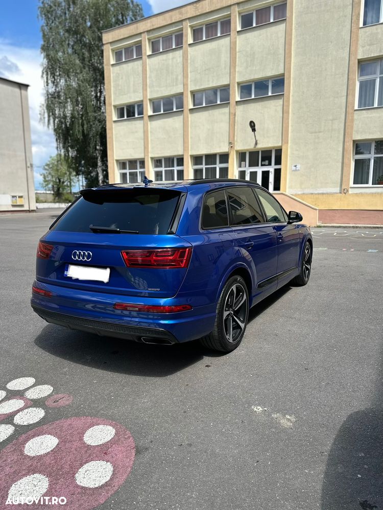 Audi Q7 - 4
