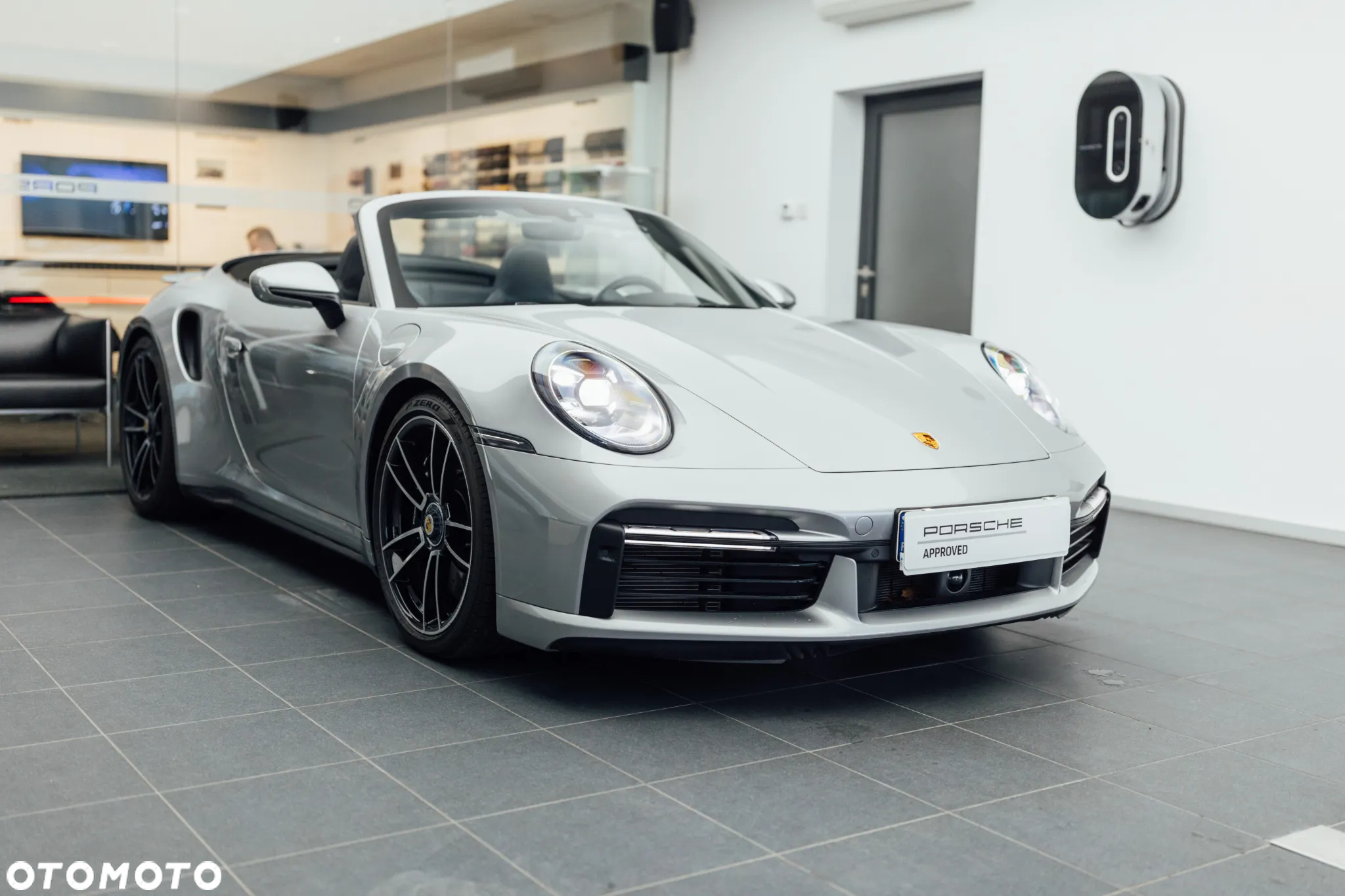 Porsche 911 Carrera Turbo Cabrio - 6