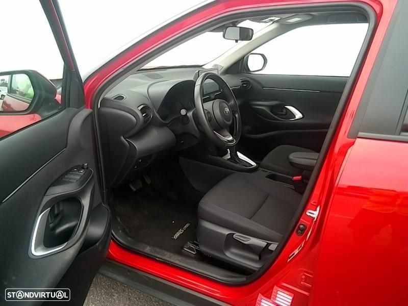 Toyota Yaris Cross 1.5 Hybrid Comfort Plus - 10