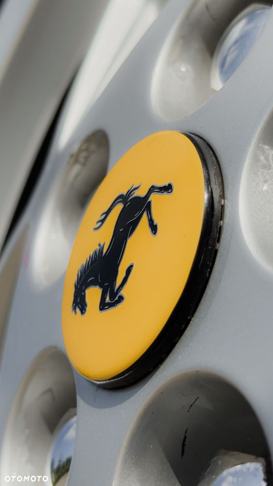 Ferrari Mondial - 25