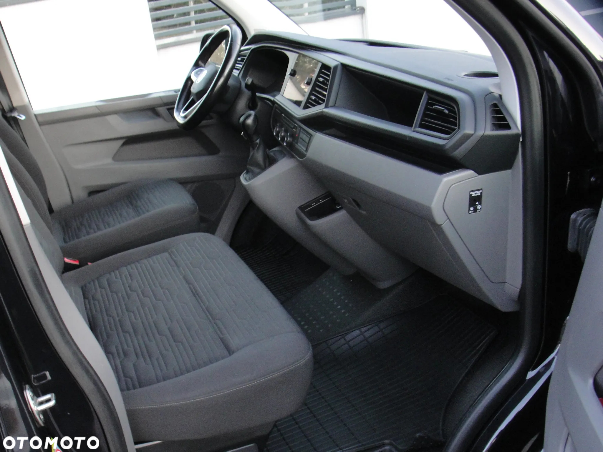 Volkswagen Caravelle 6.1 2.0 TDI L2 Highline 4Motion DSG - 7