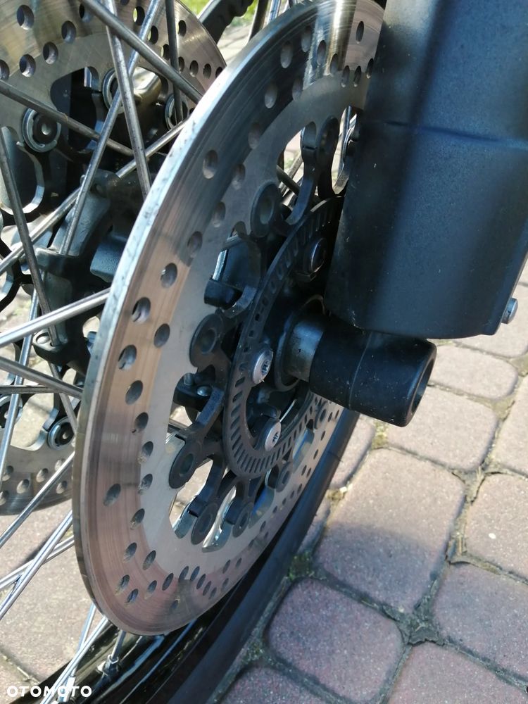 Triumph Tiger - 16