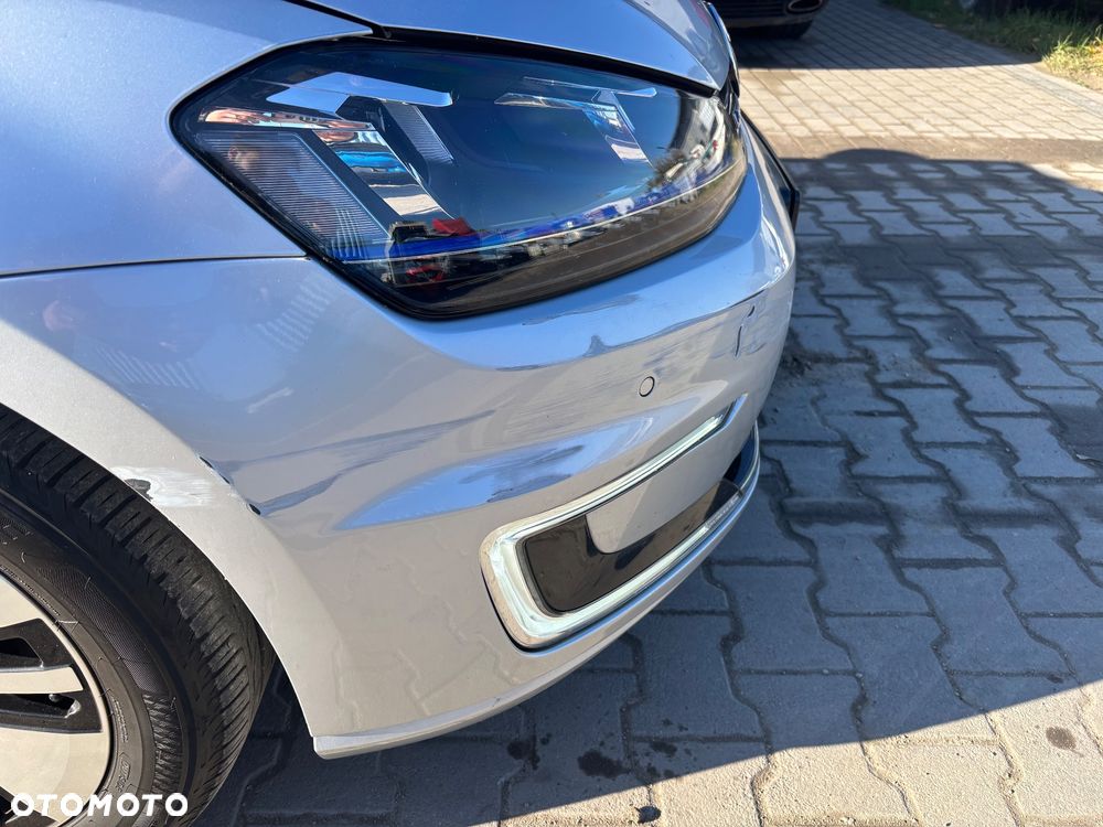 Volkswagen Golf e-Golf - 14