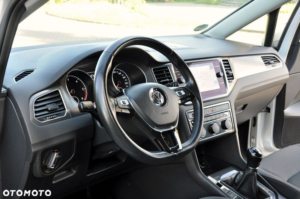 Volkswagen Golf Sportsvan - 22