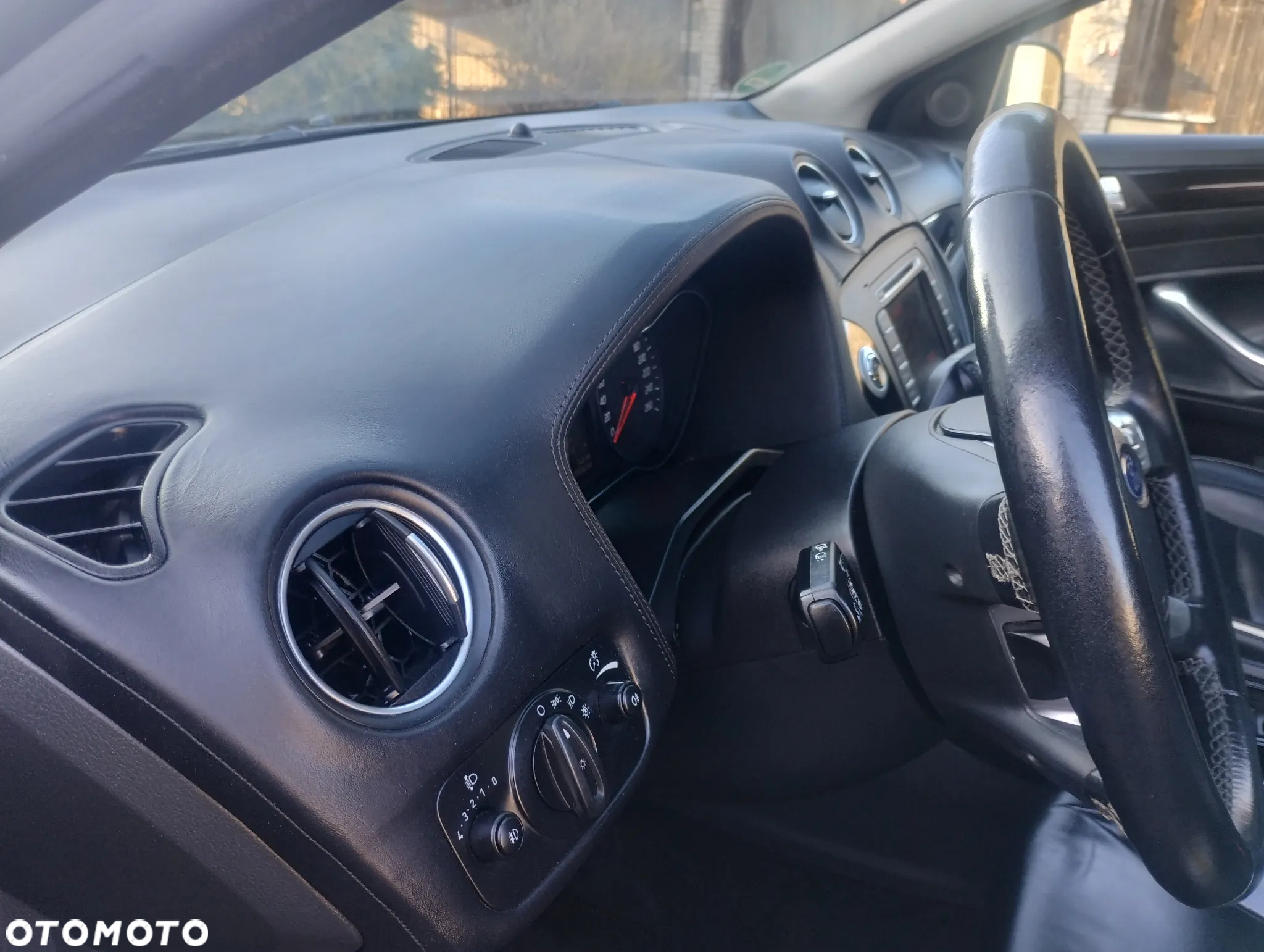 Ford Mondeo 2.2 TDCi Titanium S - 10