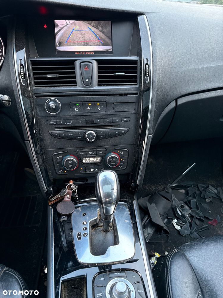 Renault Latitude - 10