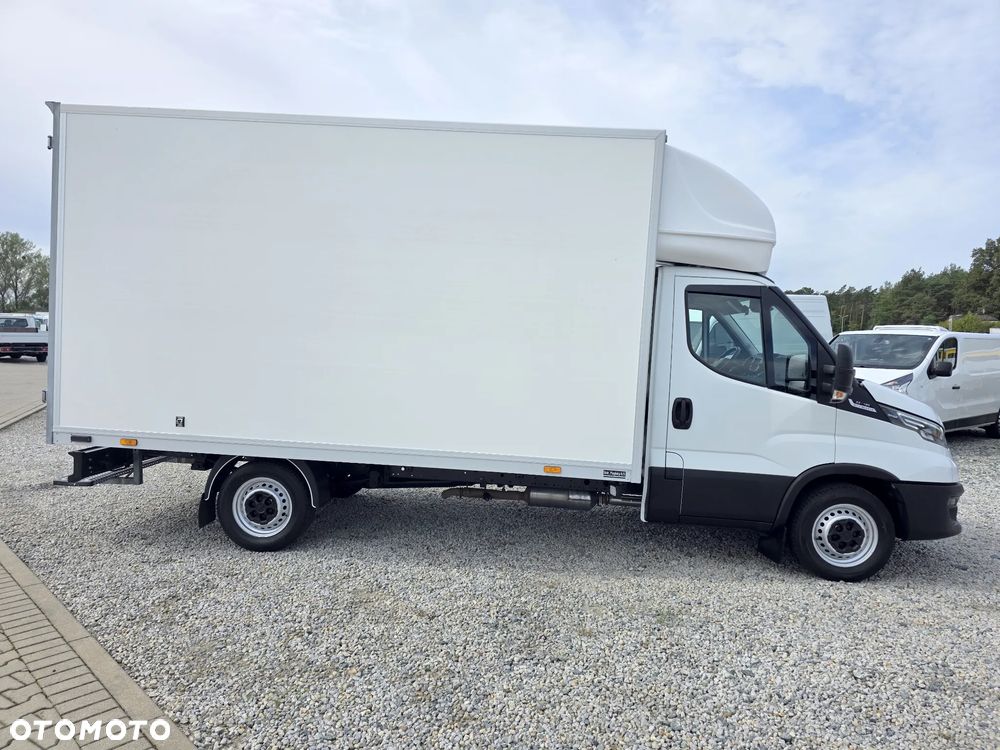 Iveco 35-180 3.0 HPI 180 KONNY KONTENER 4.2 M KLIMA HIMATIC 8 BIEGÓW WEBASTO DO 3.5 T NAVIGACJA GWARANCJA - 6