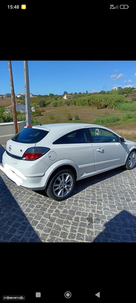Opel Astra GTC 1.9 CDTI - 1