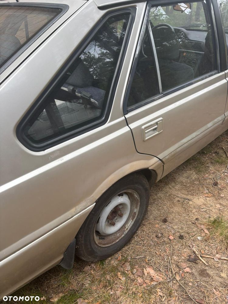 Polonez Caro - 16
