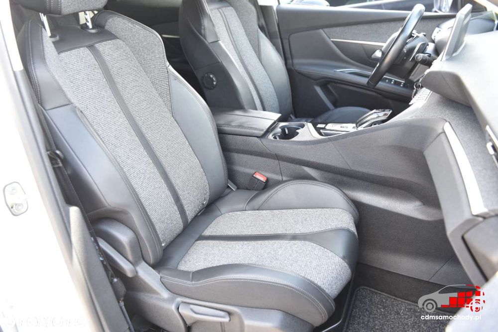 Peugeot 3008 - 21