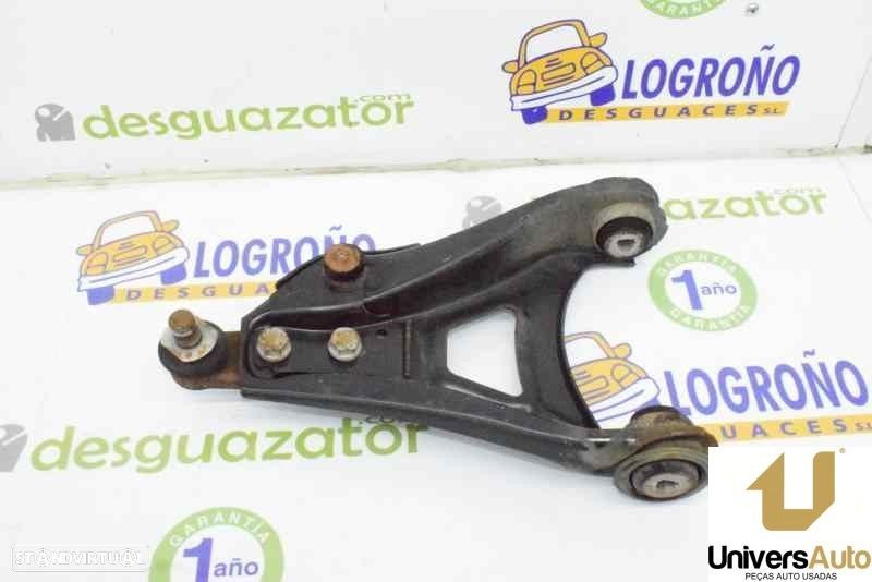 BRAÇO SUSPENSÃO INFERIOR FRONTAL DIREITO RENAULT CLIO II 2004 -8200942408 - 2