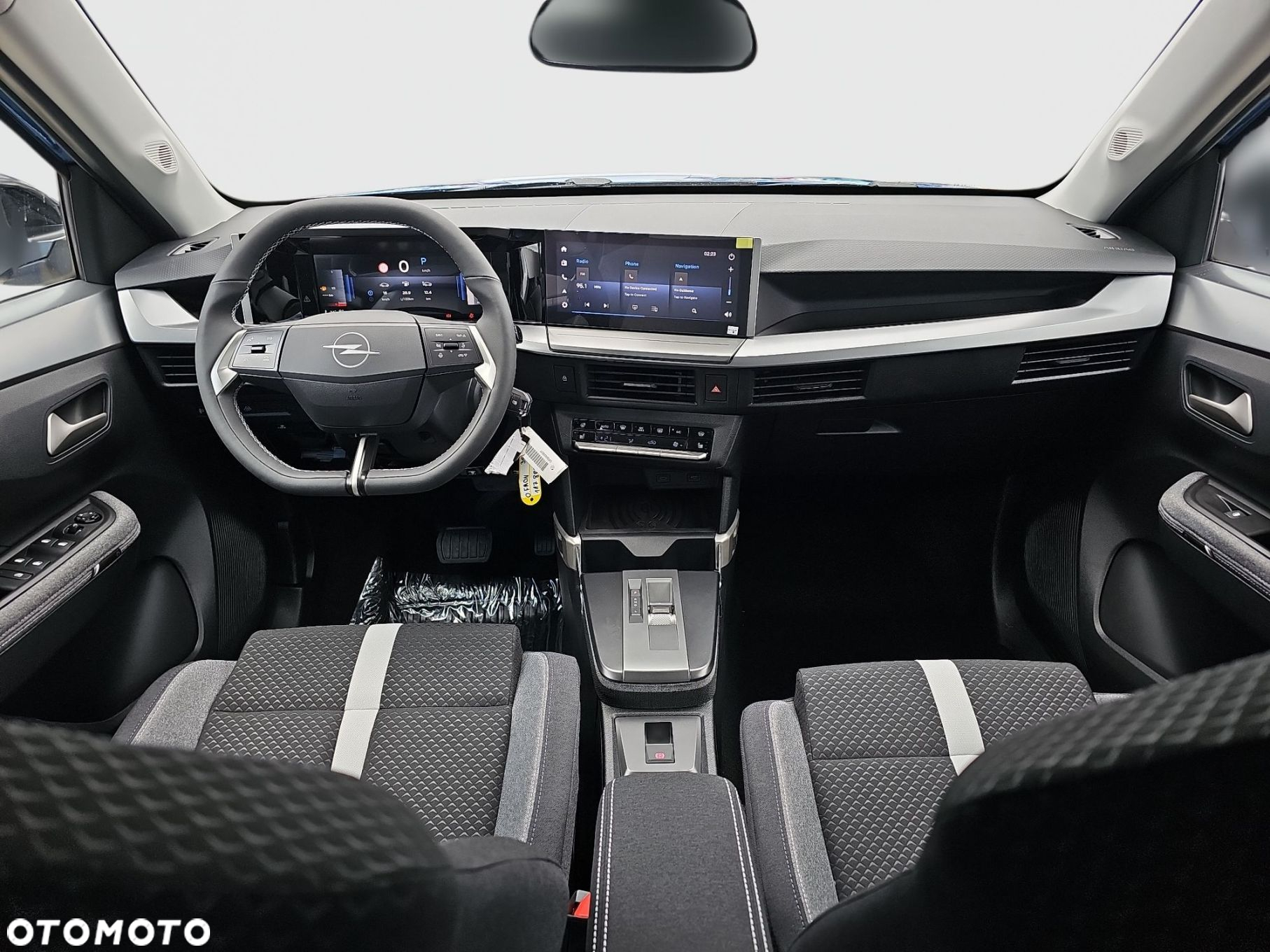Opel Frontera - 11