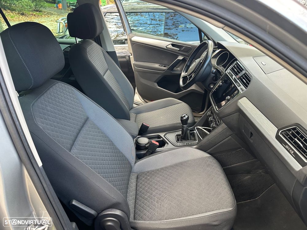 VW Tiguan 1.6 TDI Confortline - 7