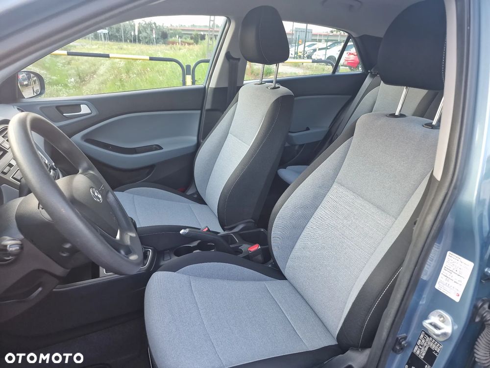 Hyundai i20 1.2 BlueDrive Elegant - 31