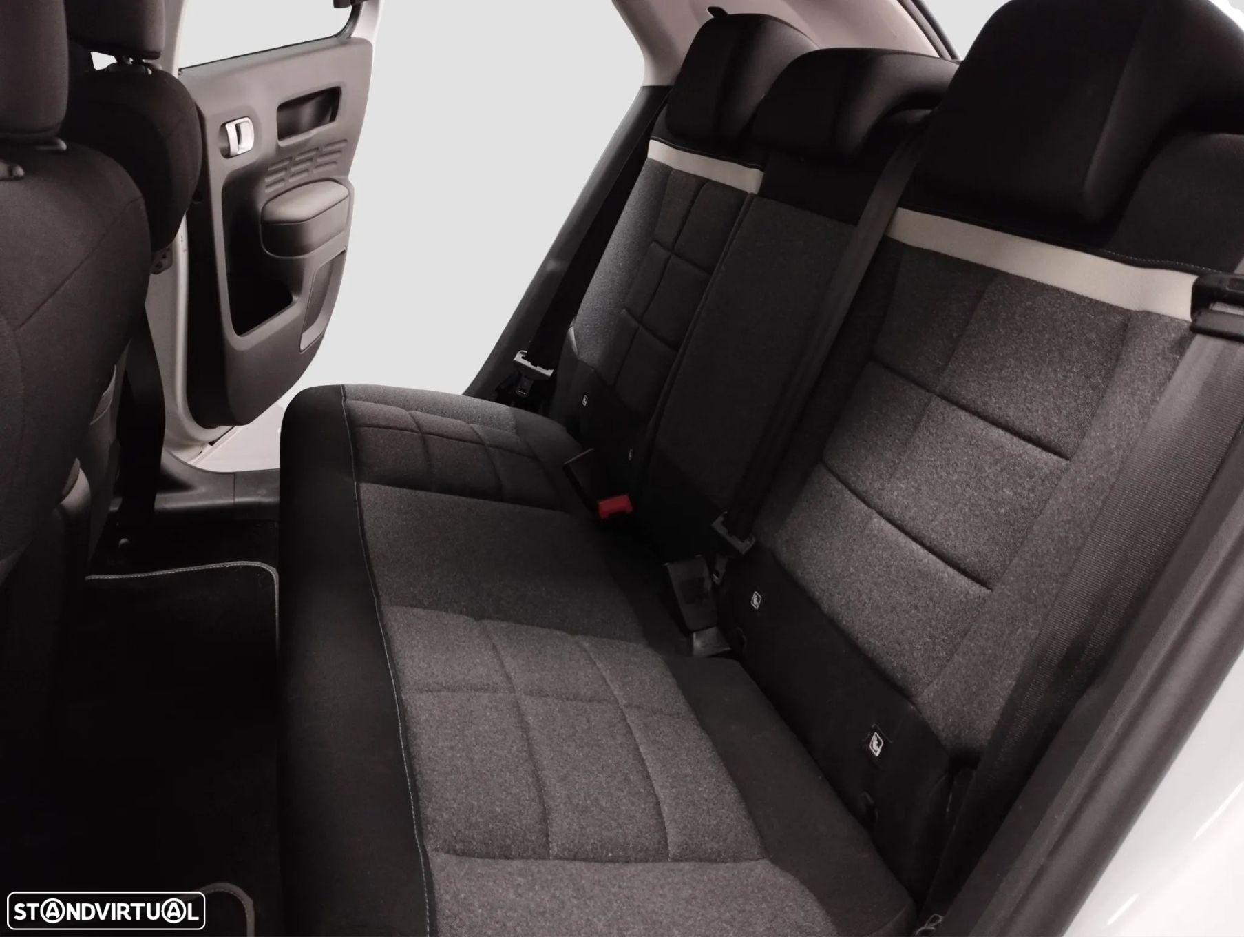 Citroën C4 Cactus 1.2 PureTech Shine - 7